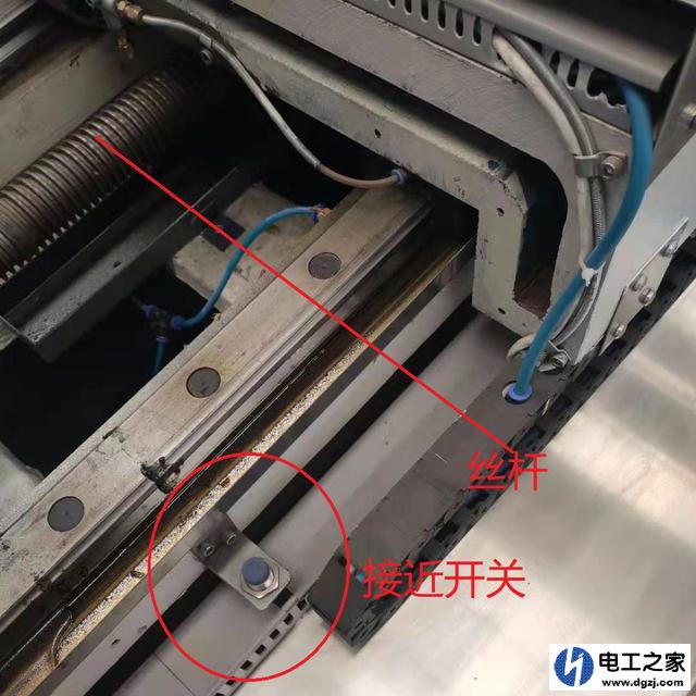 两个接近开关怎么实现正反转和转速检测