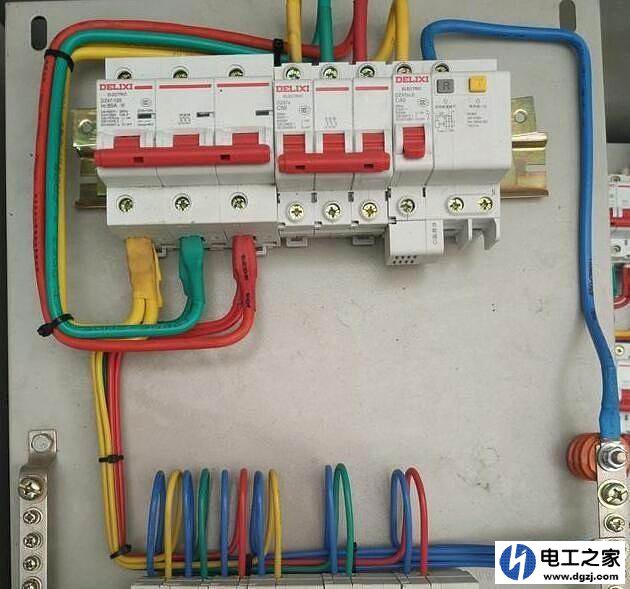 漏保短路后会跳闸吗?插座火零线接反短路会不会跳闸